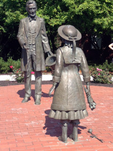 Lincoln & Grace Bedell statues Westfield New York